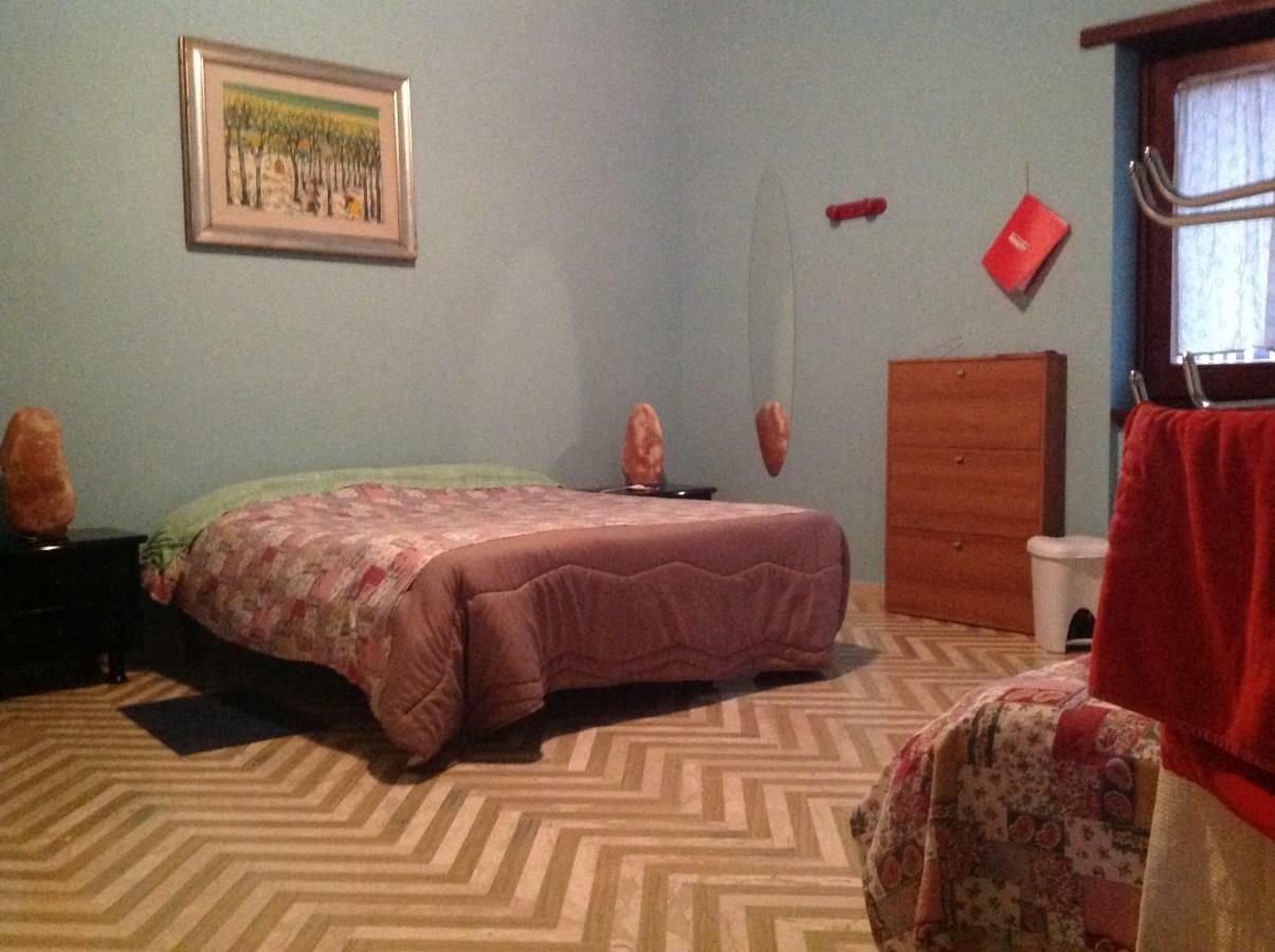 Bed & Breakfast Da Charlie L'Aquila Bagian luar foto