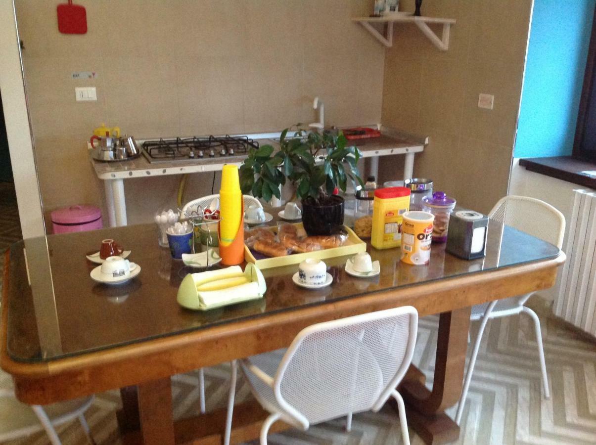 Bed & Breakfast Da Charlie L'Aquila Bagian luar foto