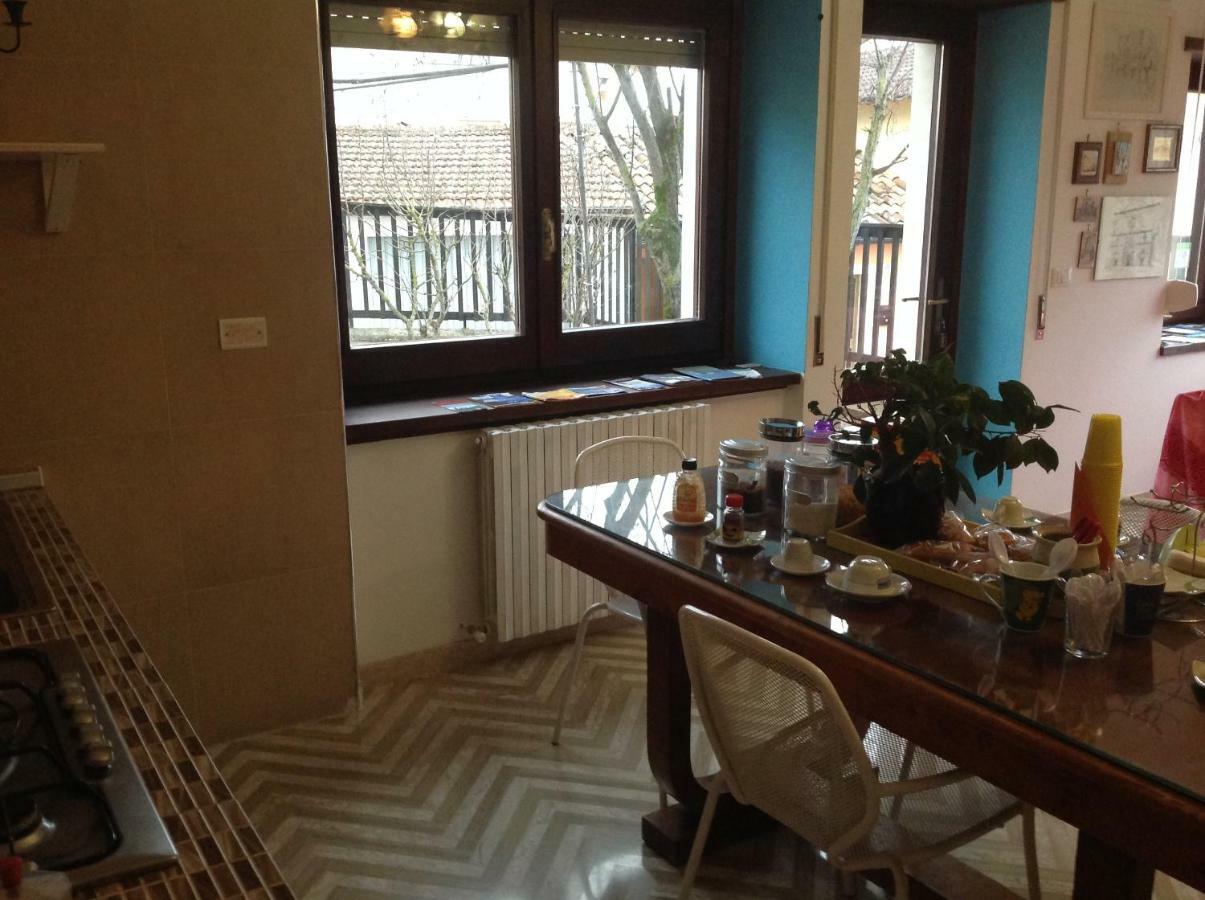 Bed & Breakfast Da Charlie L'Aquila Bagian luar foto